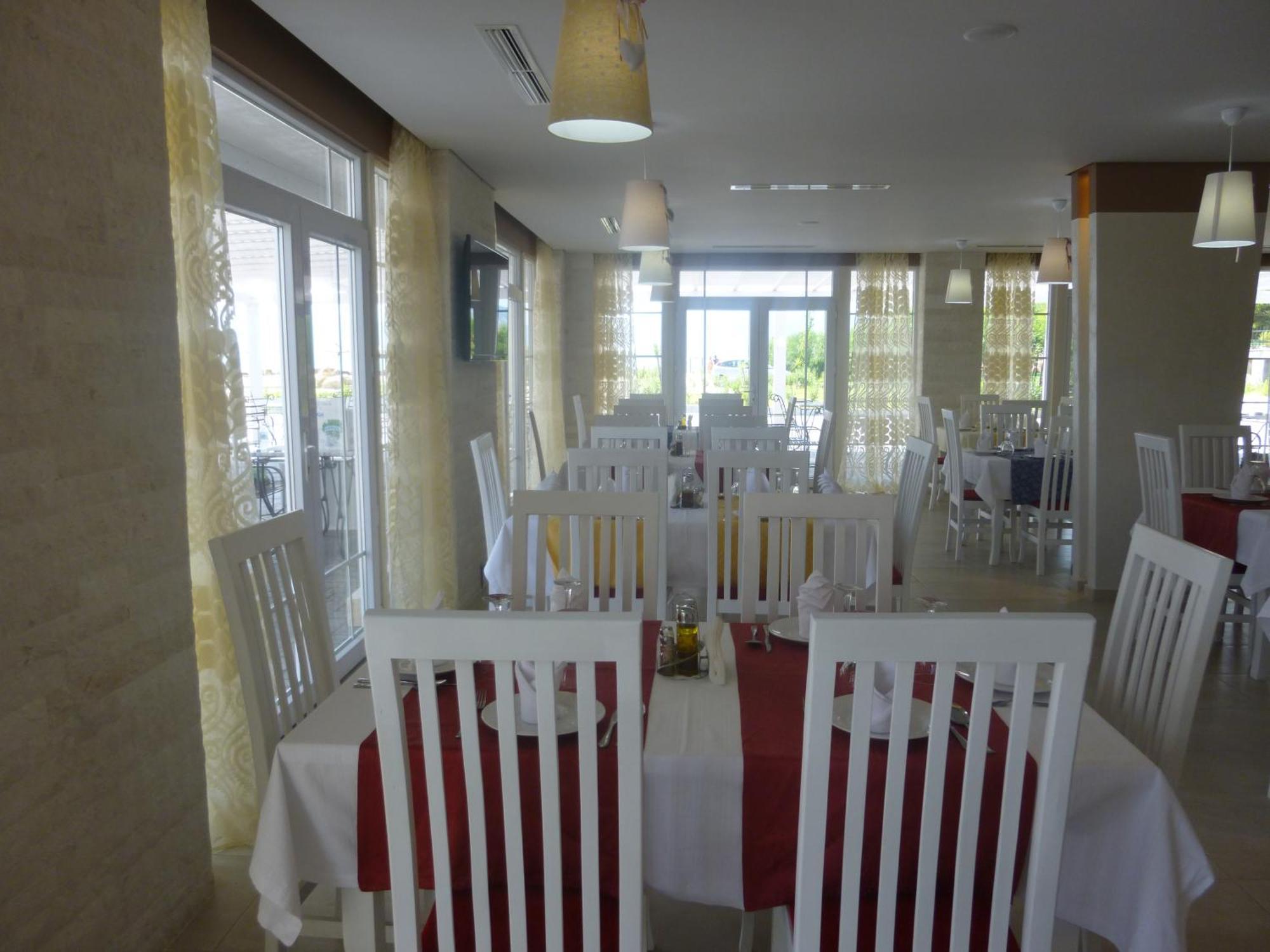 Villamaria Hotel Zverneci Extérieur photo