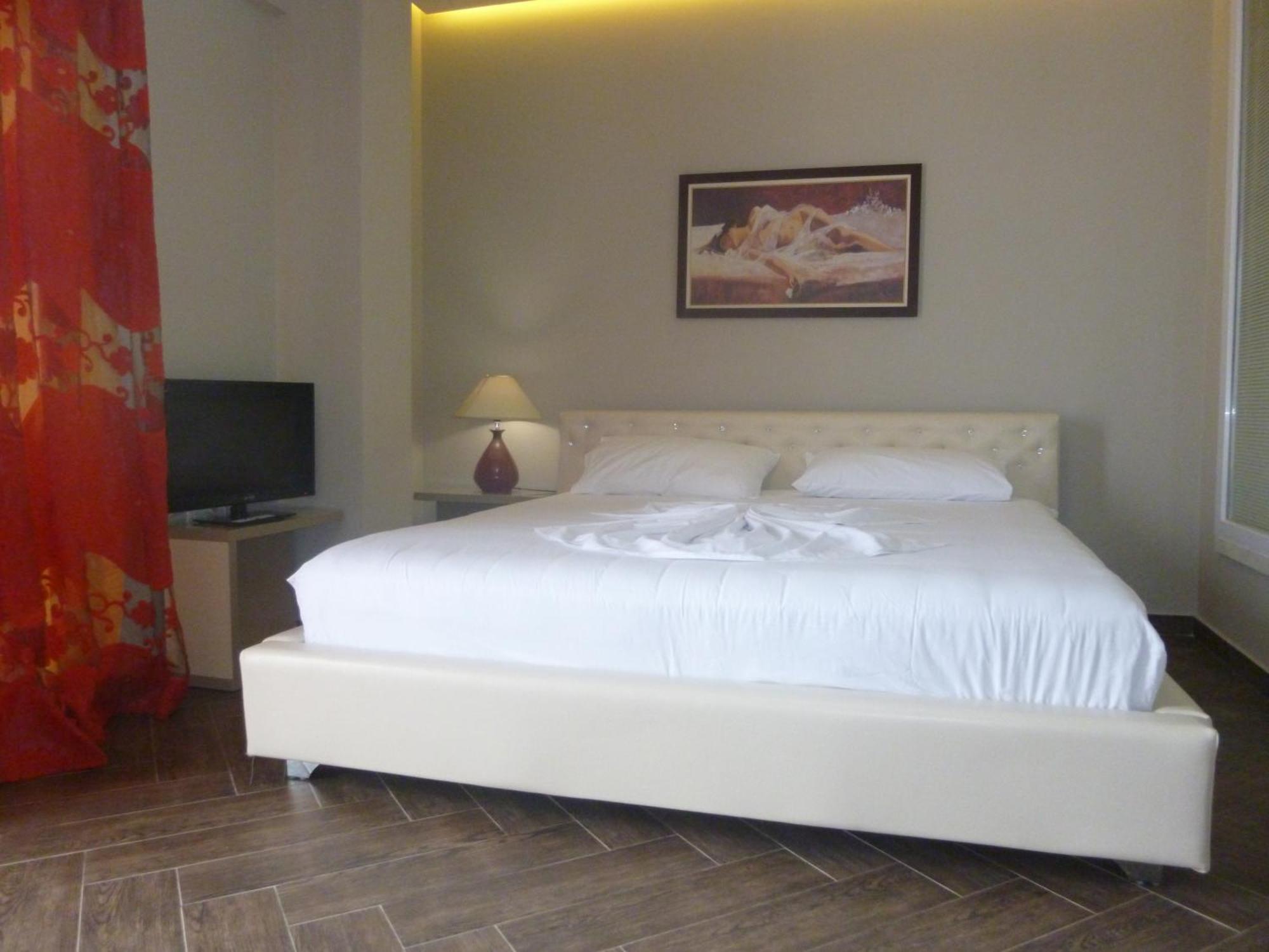 Villamaria Hotel Zverneci Extérieur photo