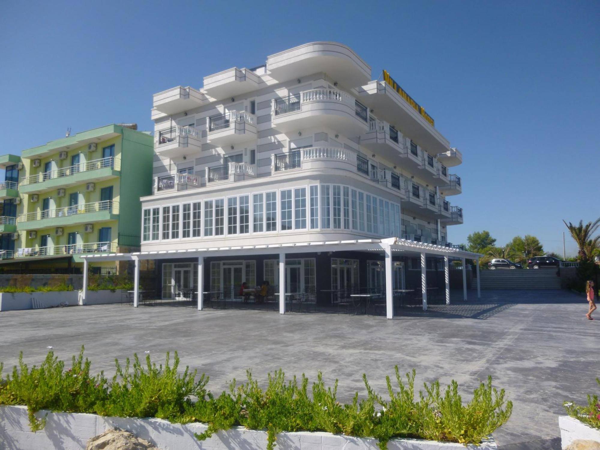 Villamaria Hotel Zverneci Extérieur photo