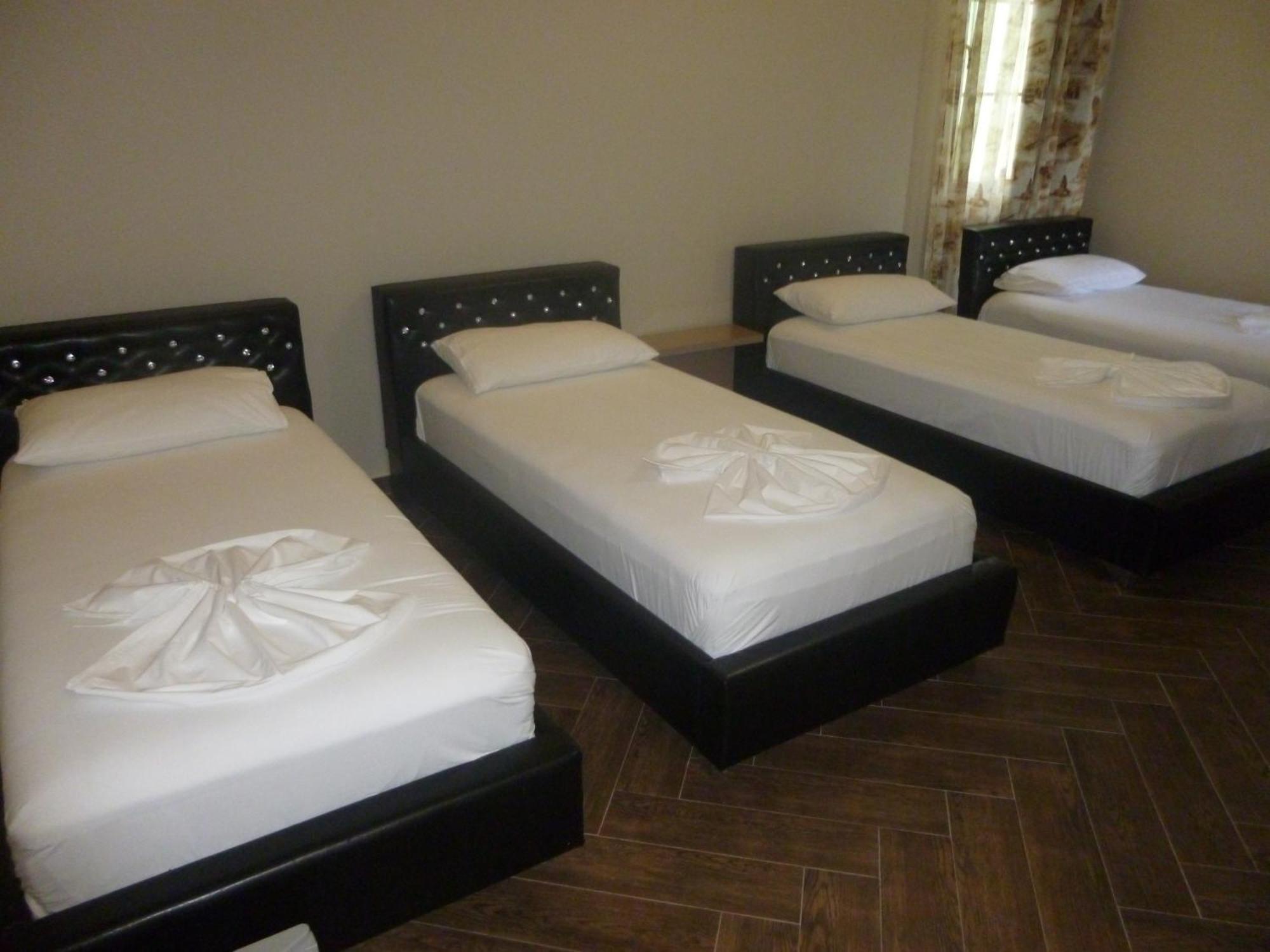 Villamaria Hotel Zverneci Extérieur photo