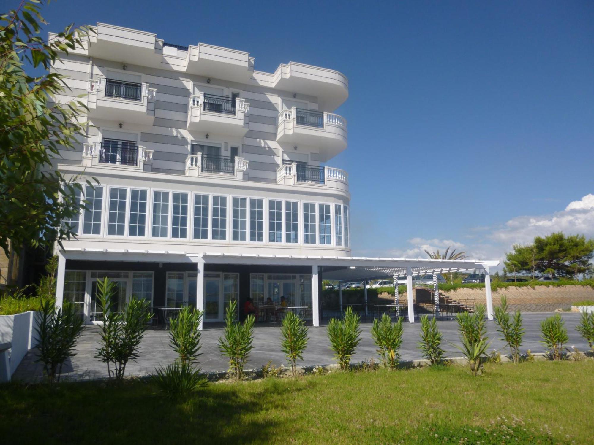 Villamaria Hotel Zverneci Extérieur photo