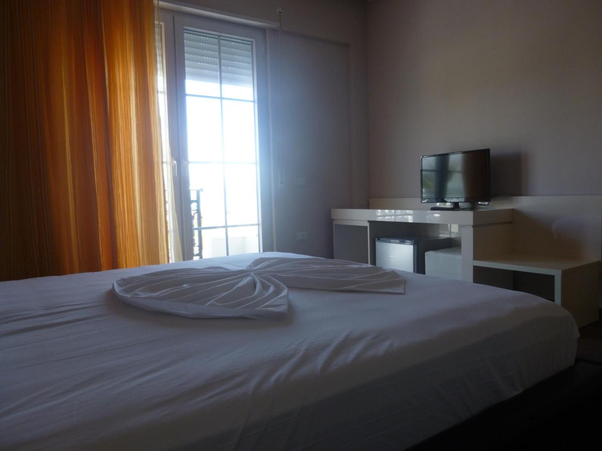 Villamaria Hotel Zverneci Extérieur photo